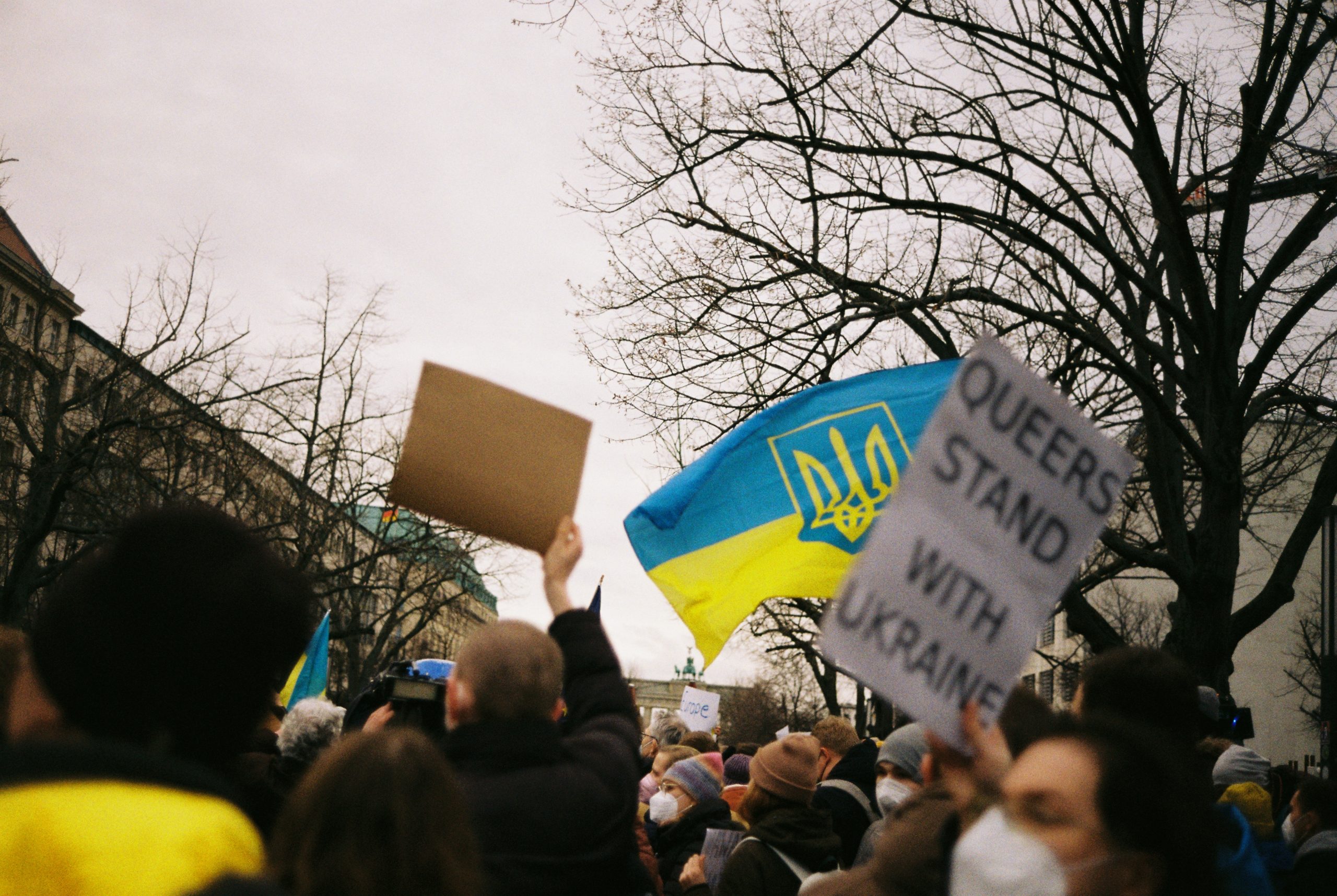 Kriegs­ge­denken und Soli­da­rität mit der Ukraine – in der Bran­den­burger Peripherie